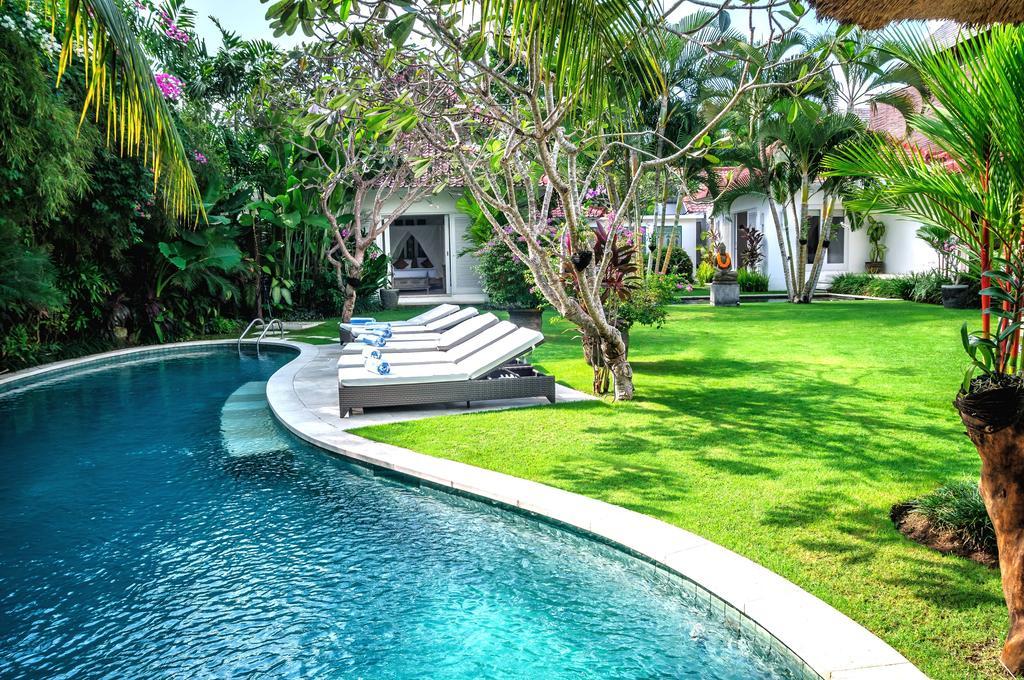 Villa Sipo Seminyak Pokoj fotografie